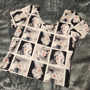 MARILYN MONROE crop top.‎ Black/white. Size large
